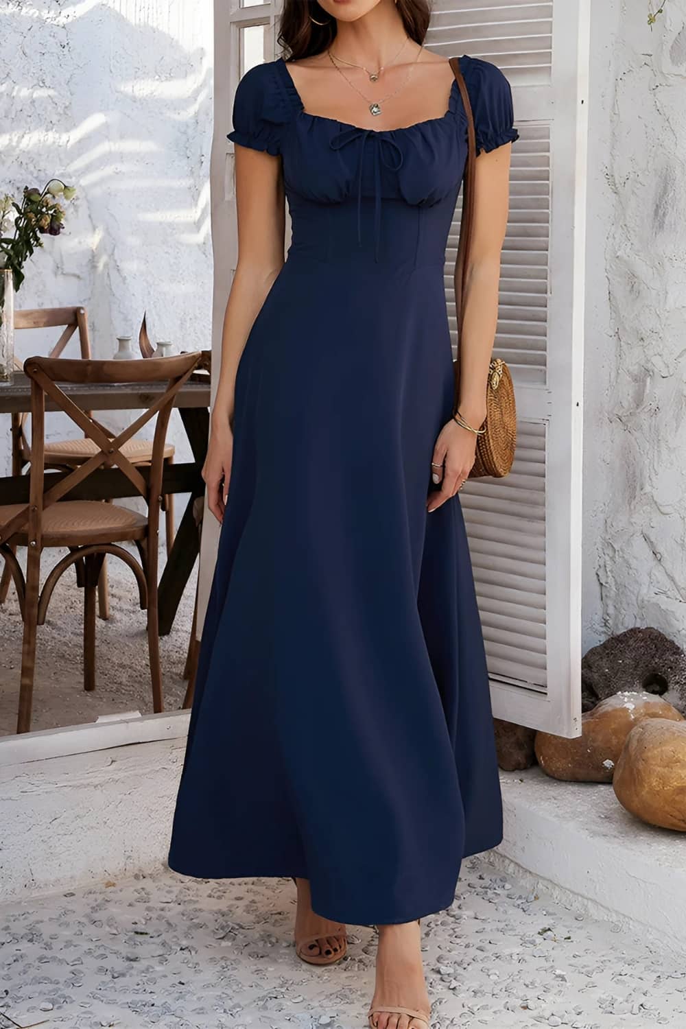 Robe Longue <br> Col Carré