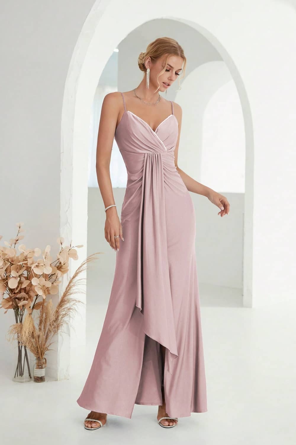 Robe Satin <br> Dos Nu