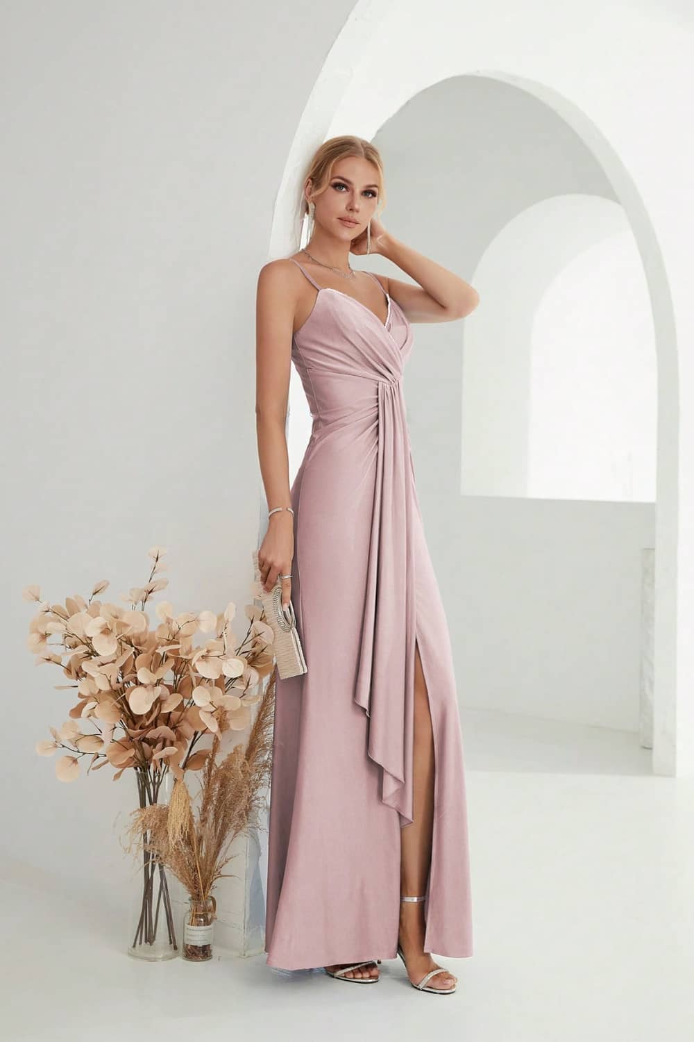 Robe Satin <br> Dos Nu